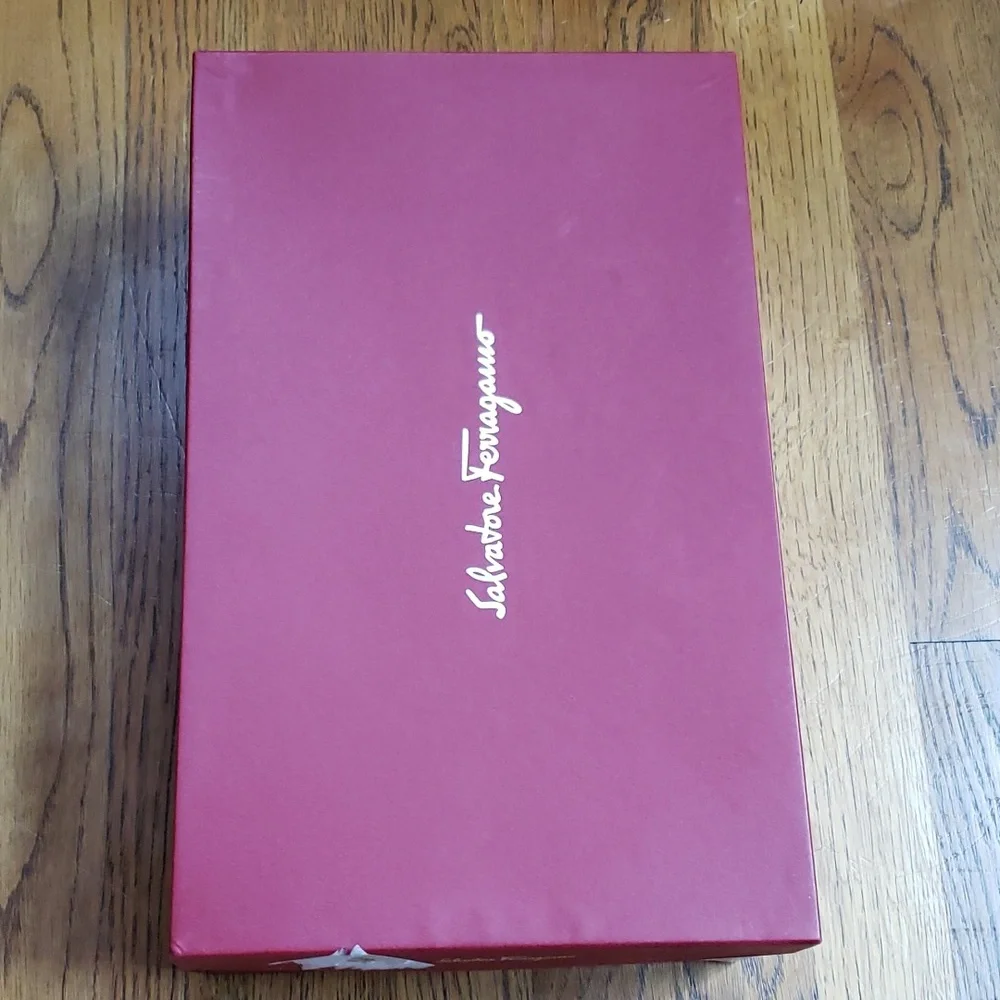 NIB Salvatore Ferragamo Grey Cube Sneaker Men's Size 7 - Picture 10 of 12